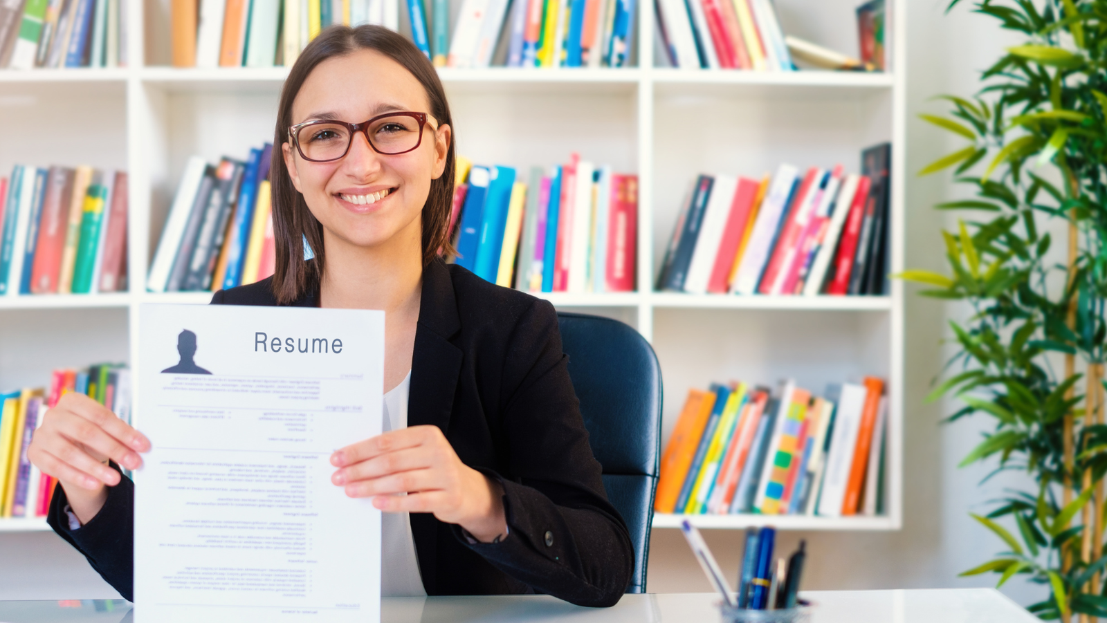 What Is the Best Resume Maker? A Comprehensive Guide to Choosing the Right Tool